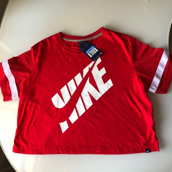 nike crop top red